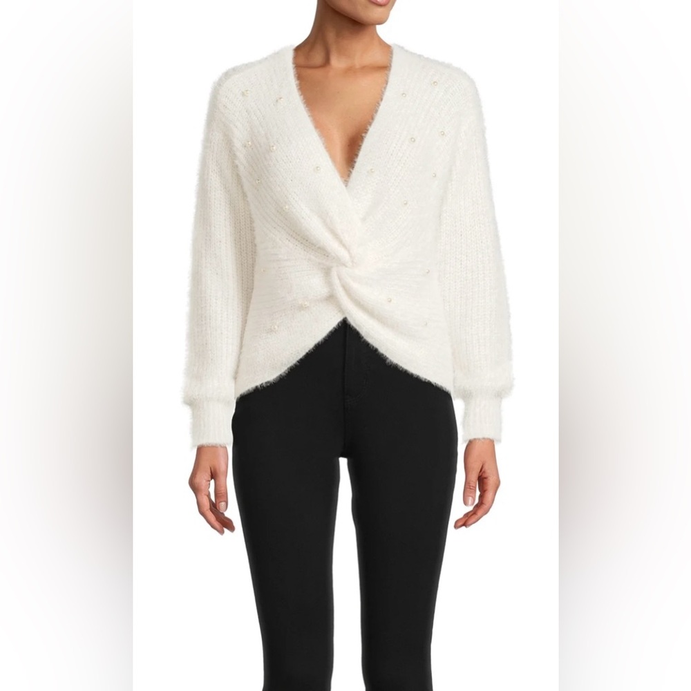 NWT No Boundaries White V-Neck Twist Sweater faux pearls - Picture 4 of 6